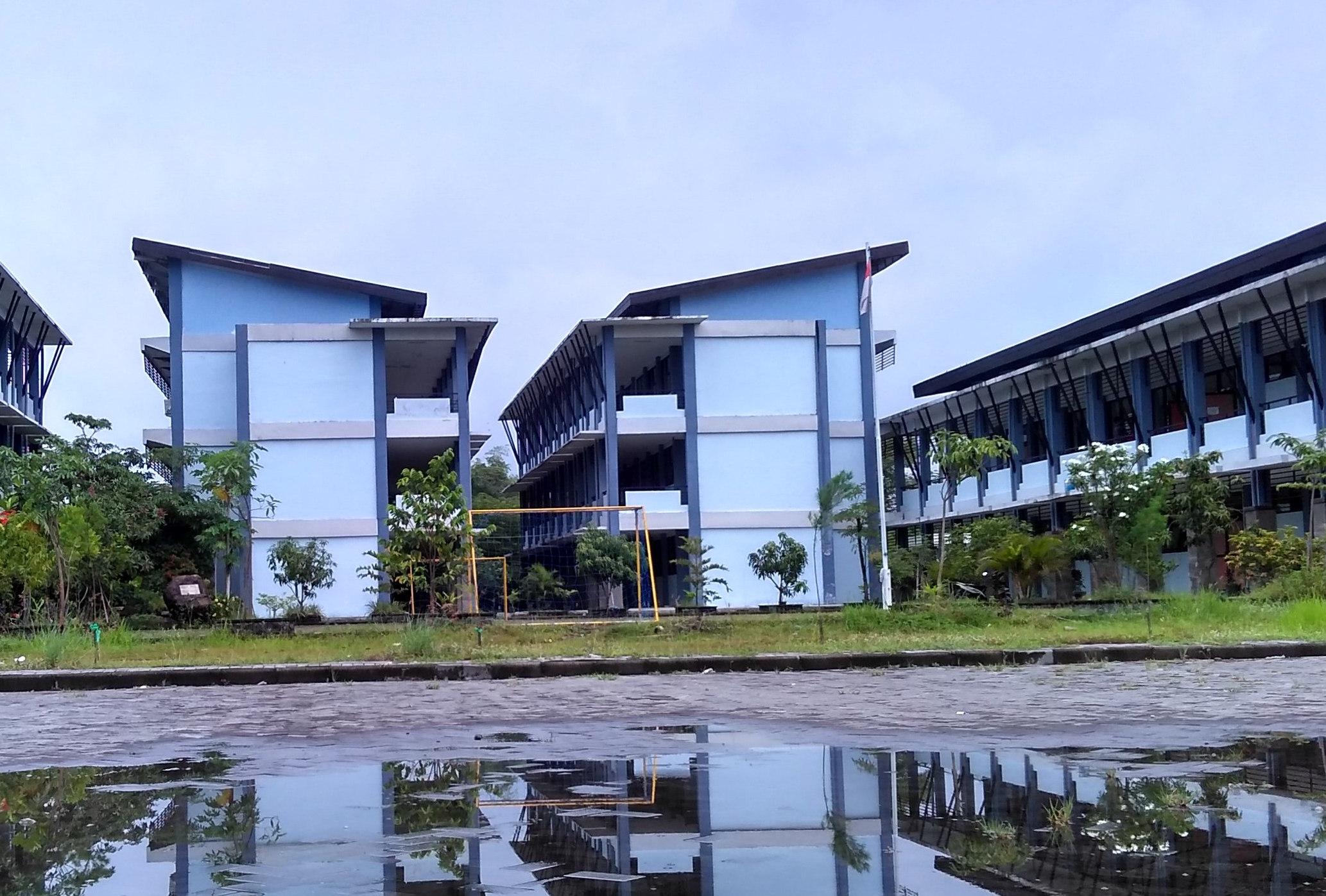 SMA Labschool Surabaya Terapkan Pembelajaran Berbasis Teknologi “KIPIN School Pro” di Sekolah