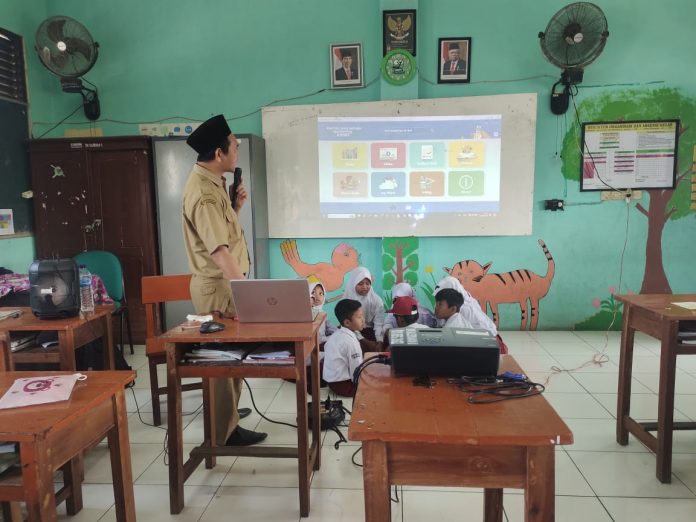 Solving Indonesia’s Broken Links in Education - The Cycle for Educational Inequality