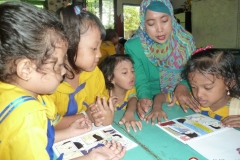 Komik-pendidikan-membantu-gerakan-literasi-indonesia29