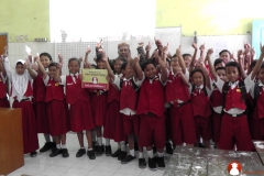 belajar-di-kelas-bersama-buku-sekolah-digital04