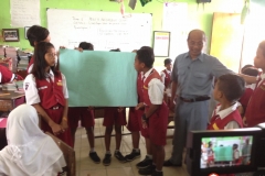 kegiatan-belajar-siswa-SD-surabaya15