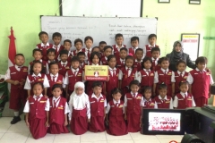 kegiatan-belajar-siswa-SD-surabaya16