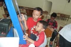 kios-pintar-membantu-pelajar-indonesia-mendapatkan-pembelajaran-tambahan-untuk-meningkatkan-pengetahuan-sekolah06