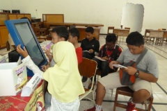 kios-pintar-membantu-pelajar-indonesia-mendapatkan-pembelajaran-tambahan-untuk-meningkatkan-pengetahuan-sekolah18