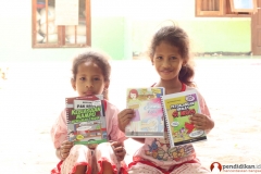 mari-bersama-tingkatkan-minat-baca-anak-indonesia