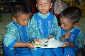 Komik-pendidikan-membantu-gerakan-literasi-indonesia74