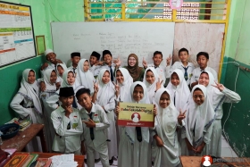 Mts-nurul-islam-surabaya-kelas-7b8