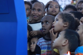 anak-indonesia-membutuhkan-lebih-banyak-media-belajar-seperti-kios-pintar
