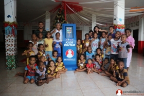 kipin-ditengah-anak-yayasan-roslin