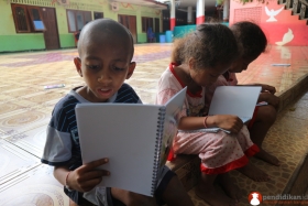 membaca-dan-belajar-dengan-komik-anak