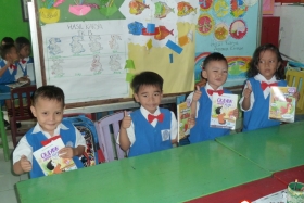 pelajar-tk-membaca-komik-literasi-anak-seri-moral-dan-kesehatan28
