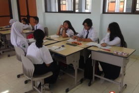suasana-kegiatan-belajar-pelajar-indonesia
